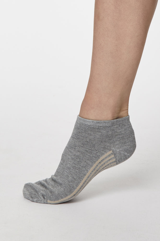 Sustainable Essential Bamboo Trainer Socks – Know The Origin.